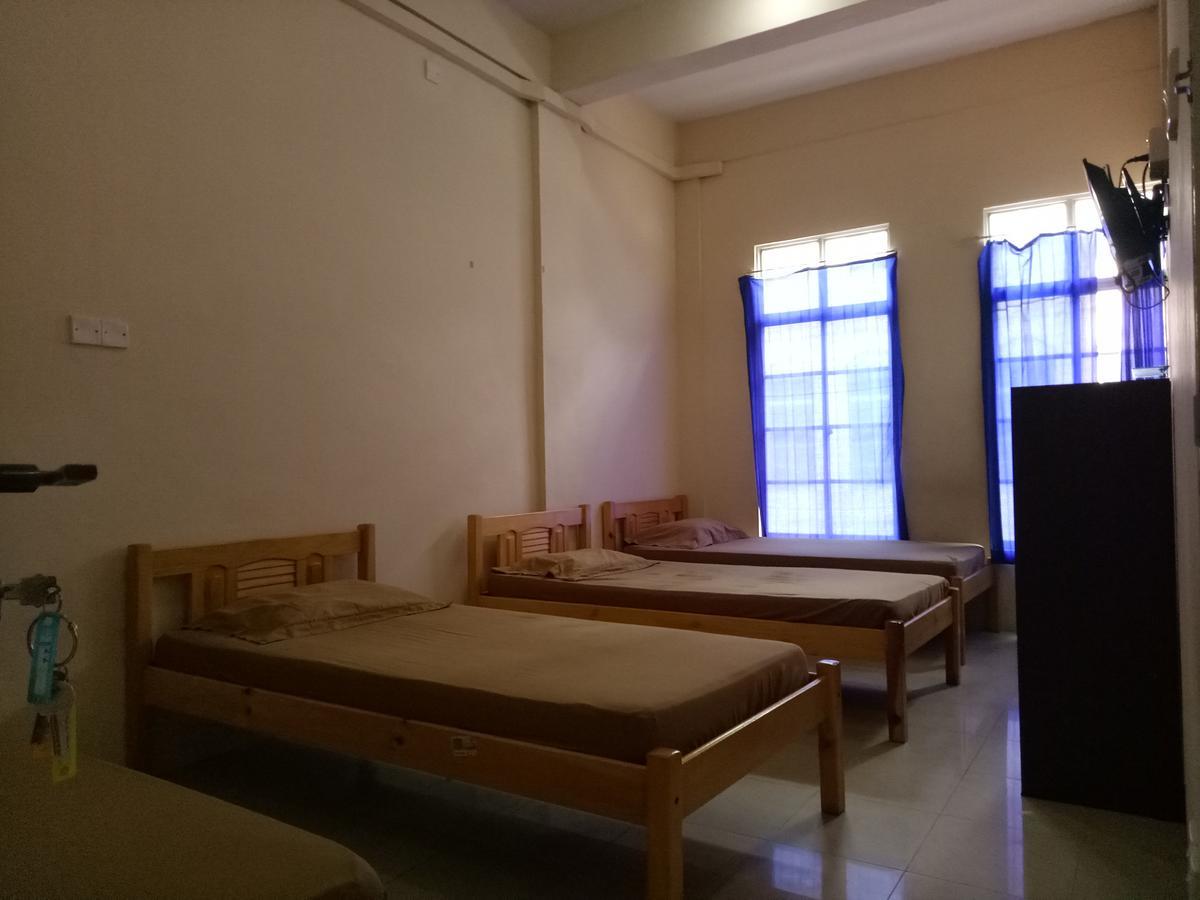 D'Kost Batam Albergue Nagoya Exterior foto